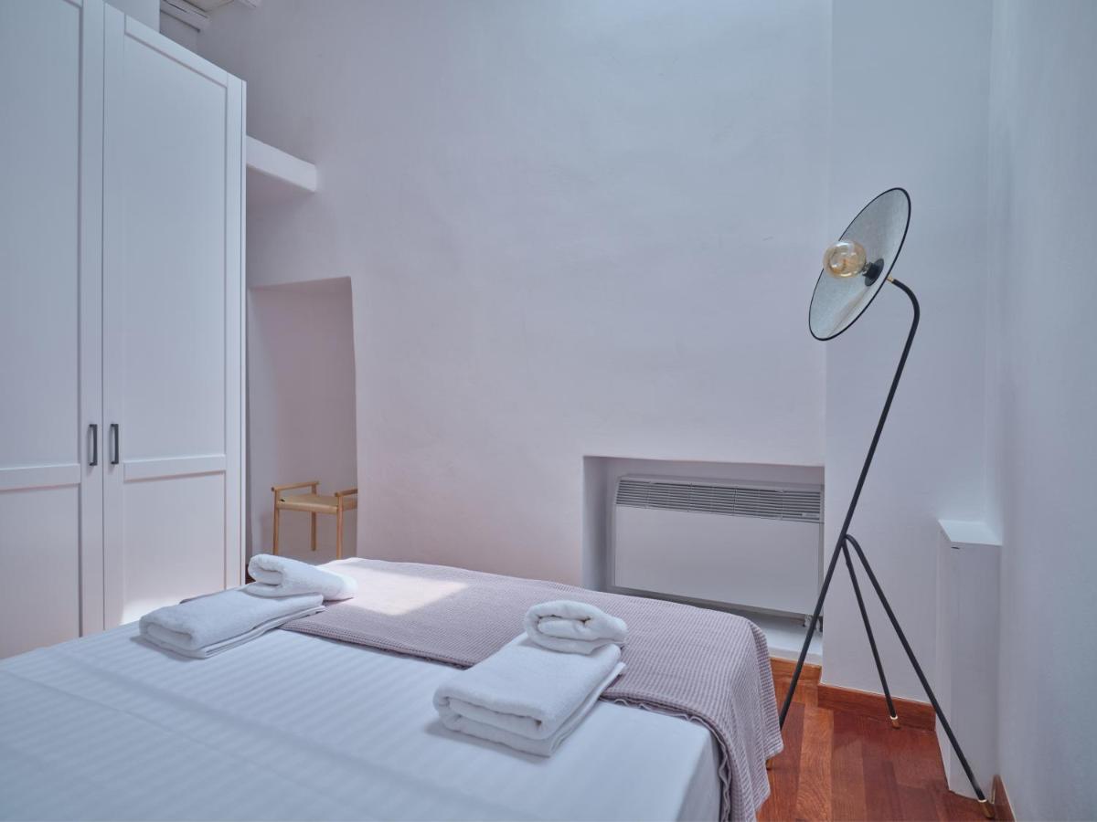 Retreat - The Door Apartment Parikia (Paros)